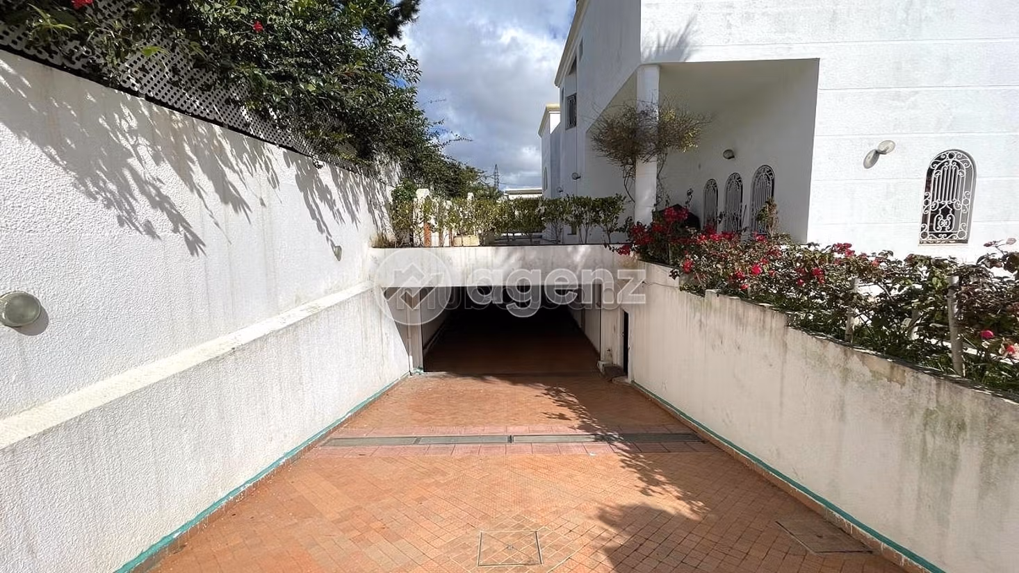 Villa in vendita di 1.214 m², 5 camere California Casablanca