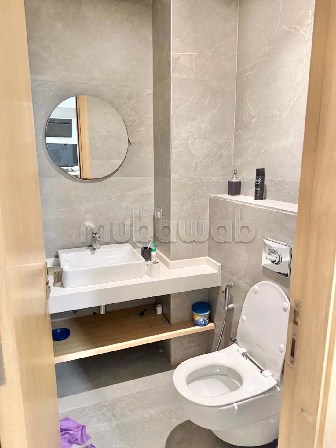 Studio di 58 m2 con terrazza e parcheggio