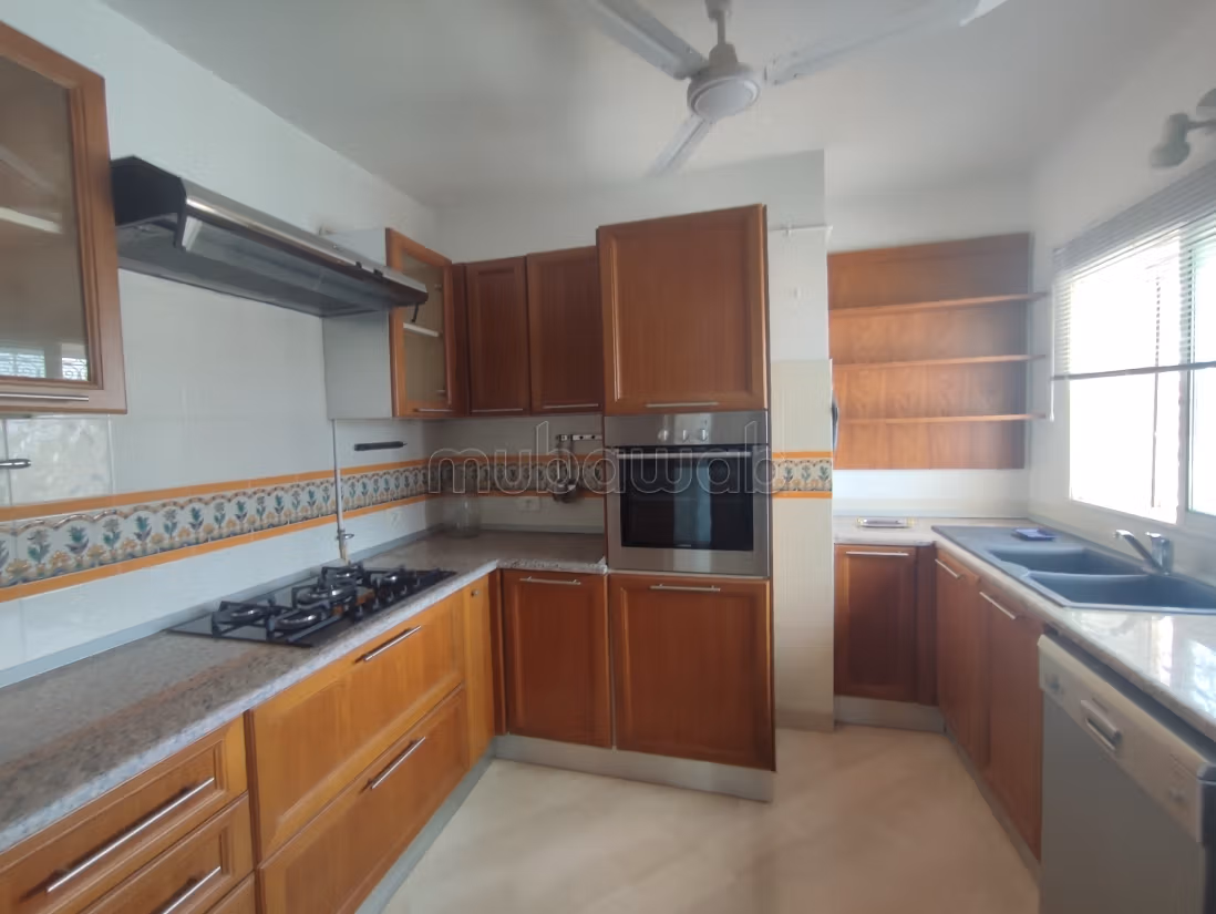 Villa con due Duplex, Marsa Ville