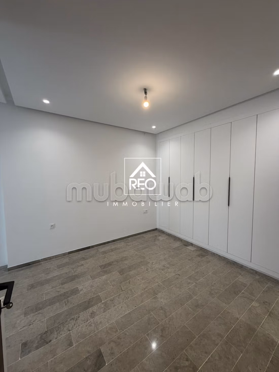 For sale: An S3 apartment directly from the developer