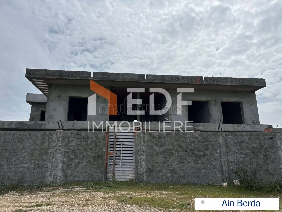 In Vendita Villa Incompleta a Ain Berda Bizerte