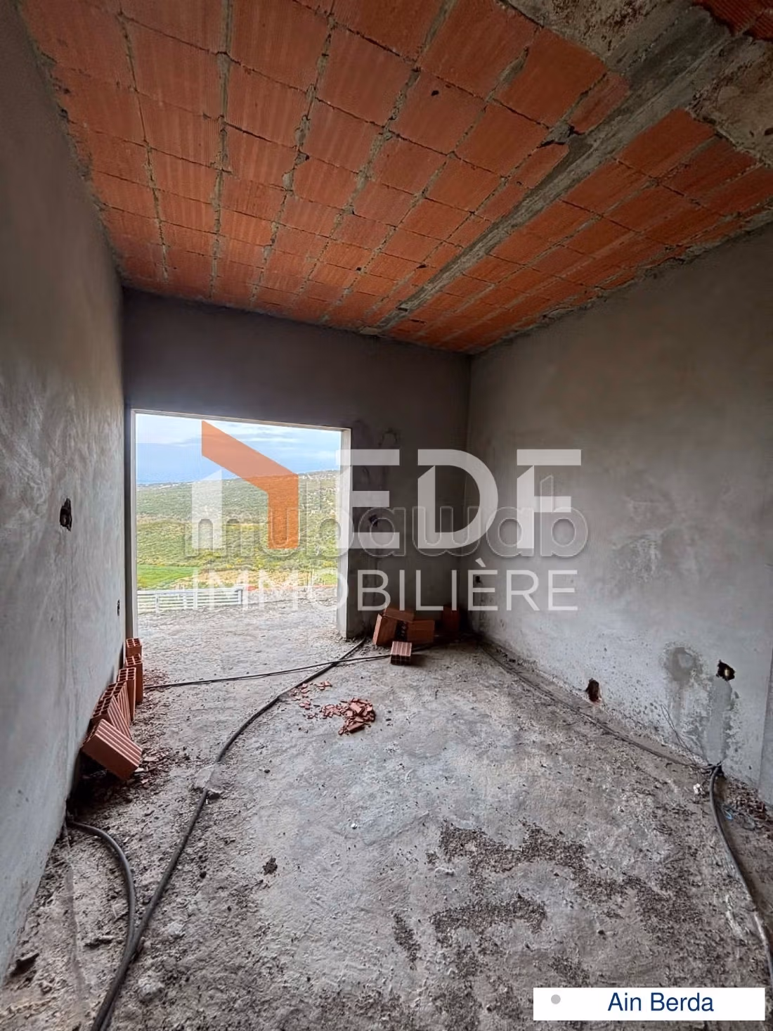 In Vendita Villa Incompleta a Ain Berda Bizerte