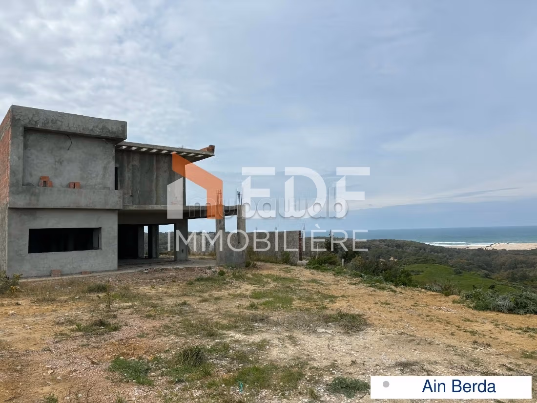 In Vendita Villa Incompleta a Ain Berda Bizerte