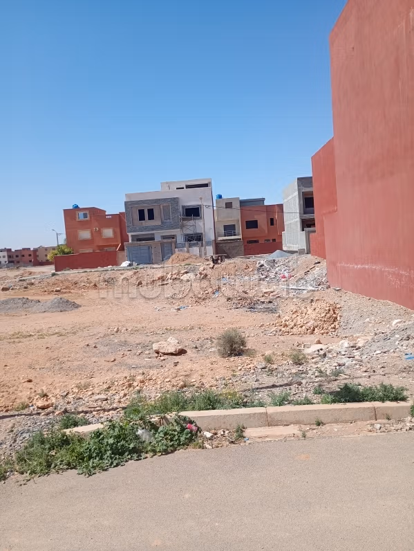 A vendre terrain zone villa hay zaytoune titré