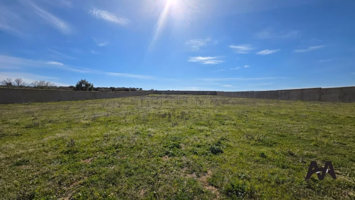 Terrain clôturé de 8 200 m² à Hammamet