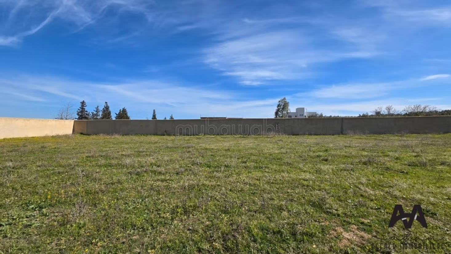Terrain clôturé de 8 200 m² à Hammamet
