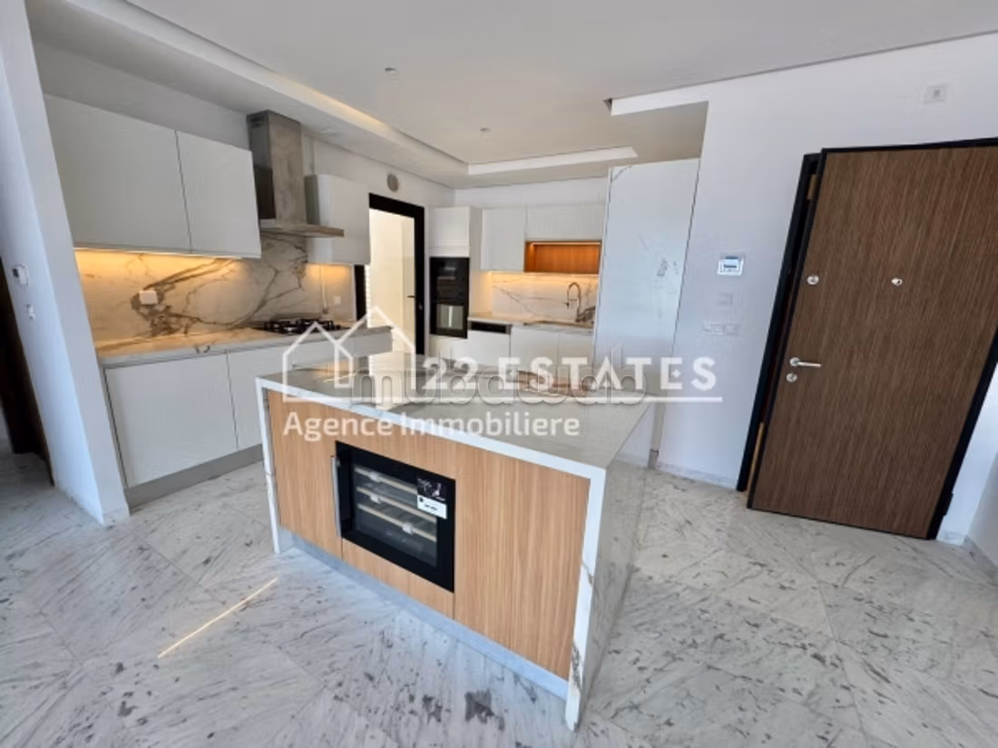 Appartamento S3 nuovo con vista mare a La Marsa