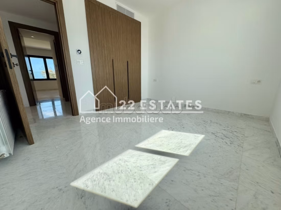 Appartamento S3 nuovo con vista mare a La Marsa