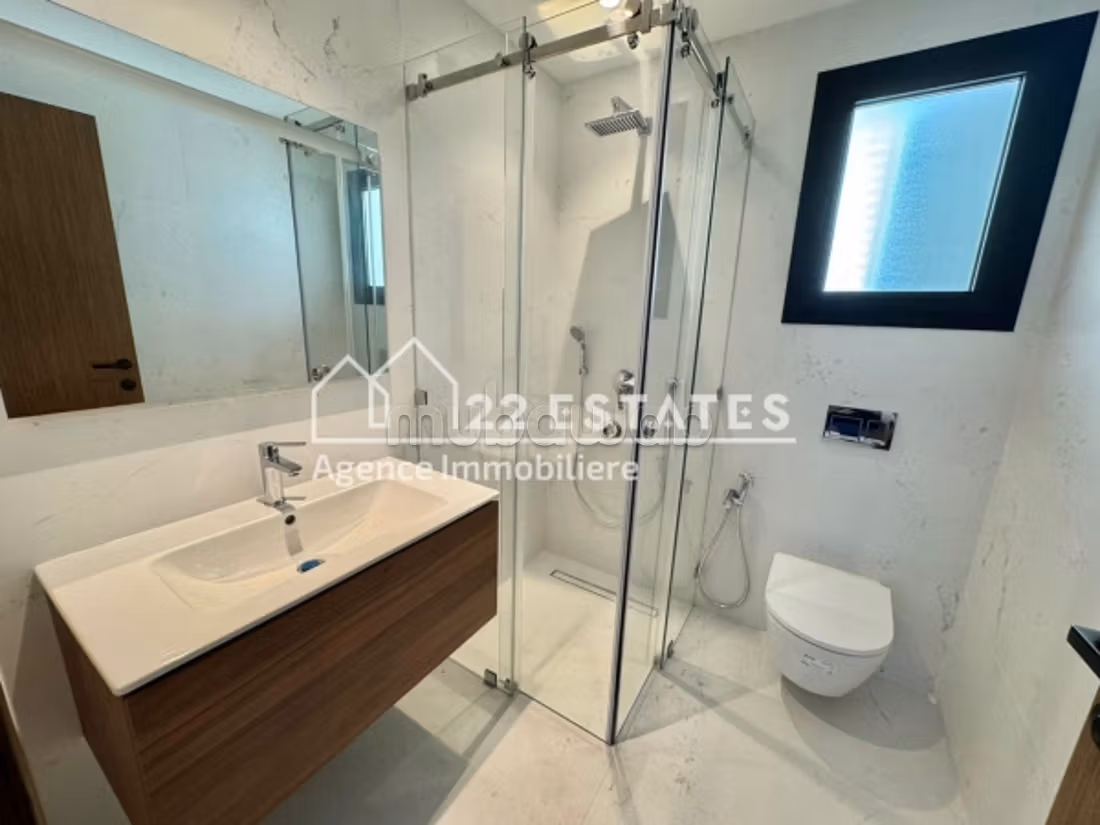 Appartamento S3 nuovo con vista mare a La Marsa