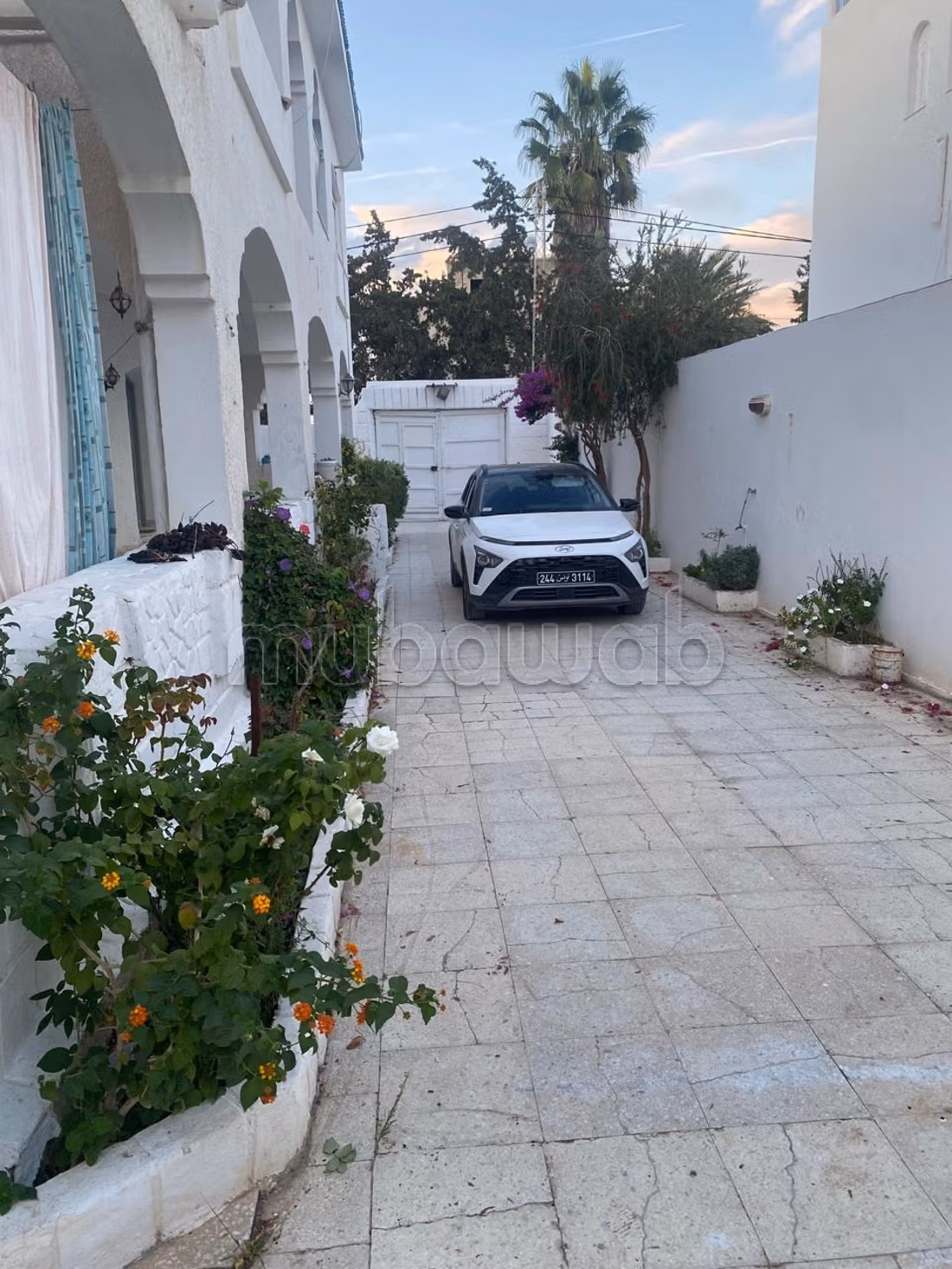 À Vendre – Villa à Kantaoui, à 100 m de la mer