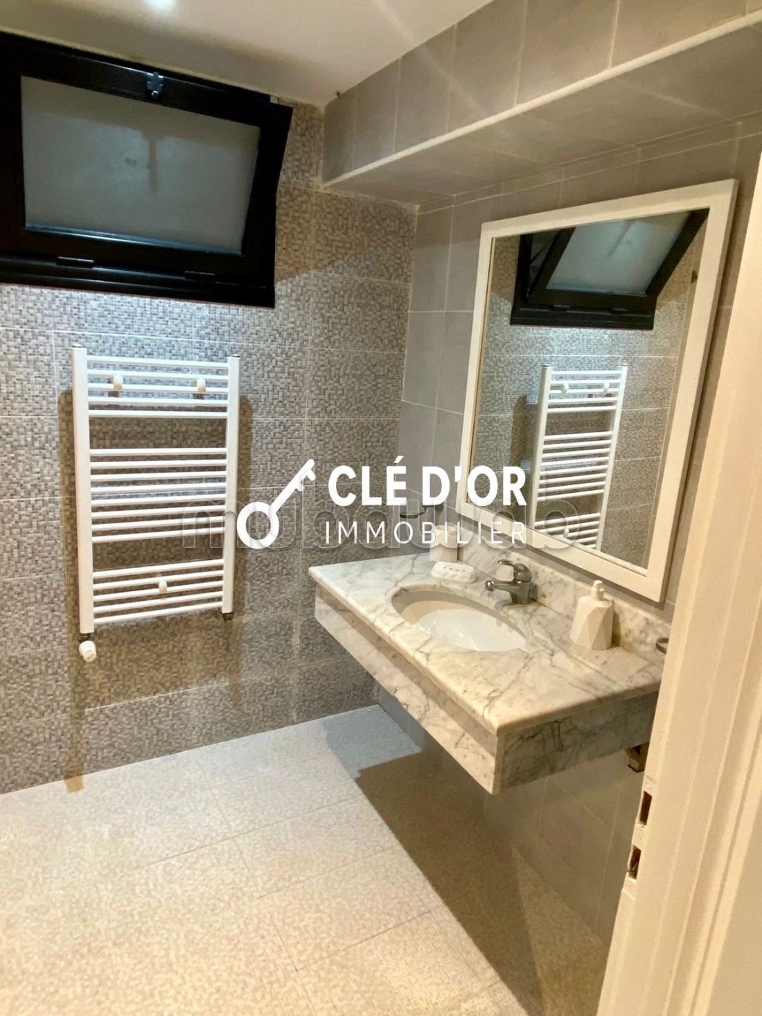 Villa S4 con piscina in affitto a Gammarth