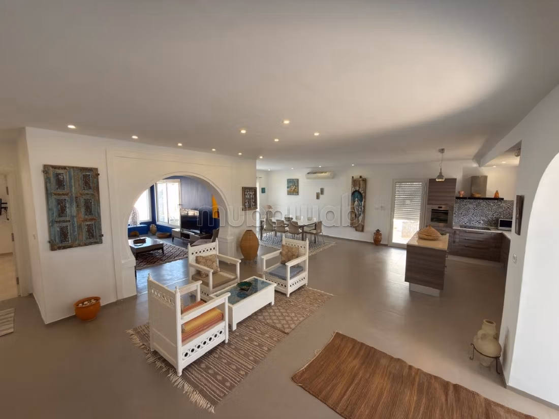 Villa Style Djerbien Contemporary with Pool
