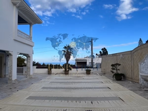 A louer villa S6 avec vue mer à La Marsa