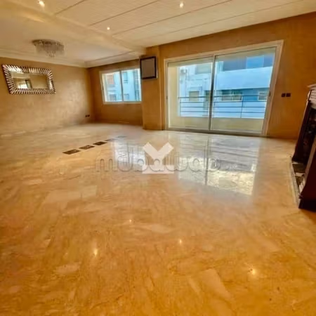 Apartment for Rent of 216.0 m² in Casablanca, Racine