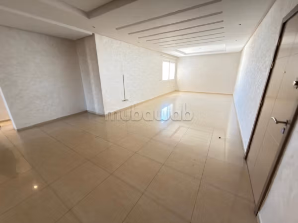 Prachtig appartement van 145 m² met uitzicht op zee en bergen