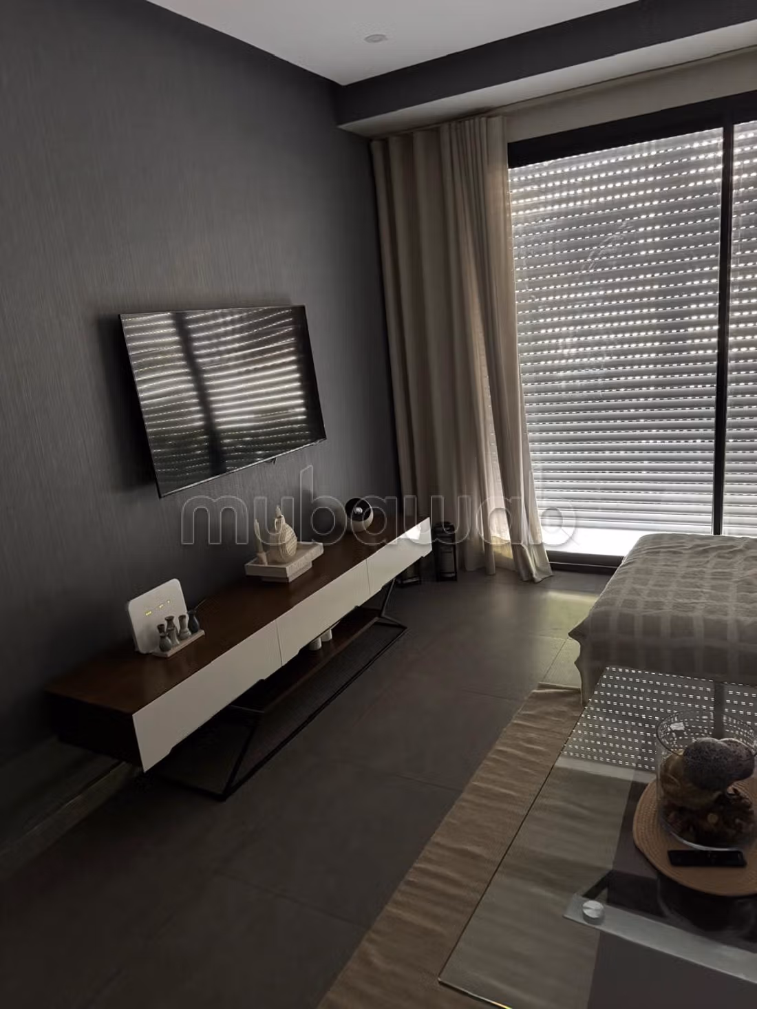 Studio meublé avec terrasse 60m2 à RACINE — 4