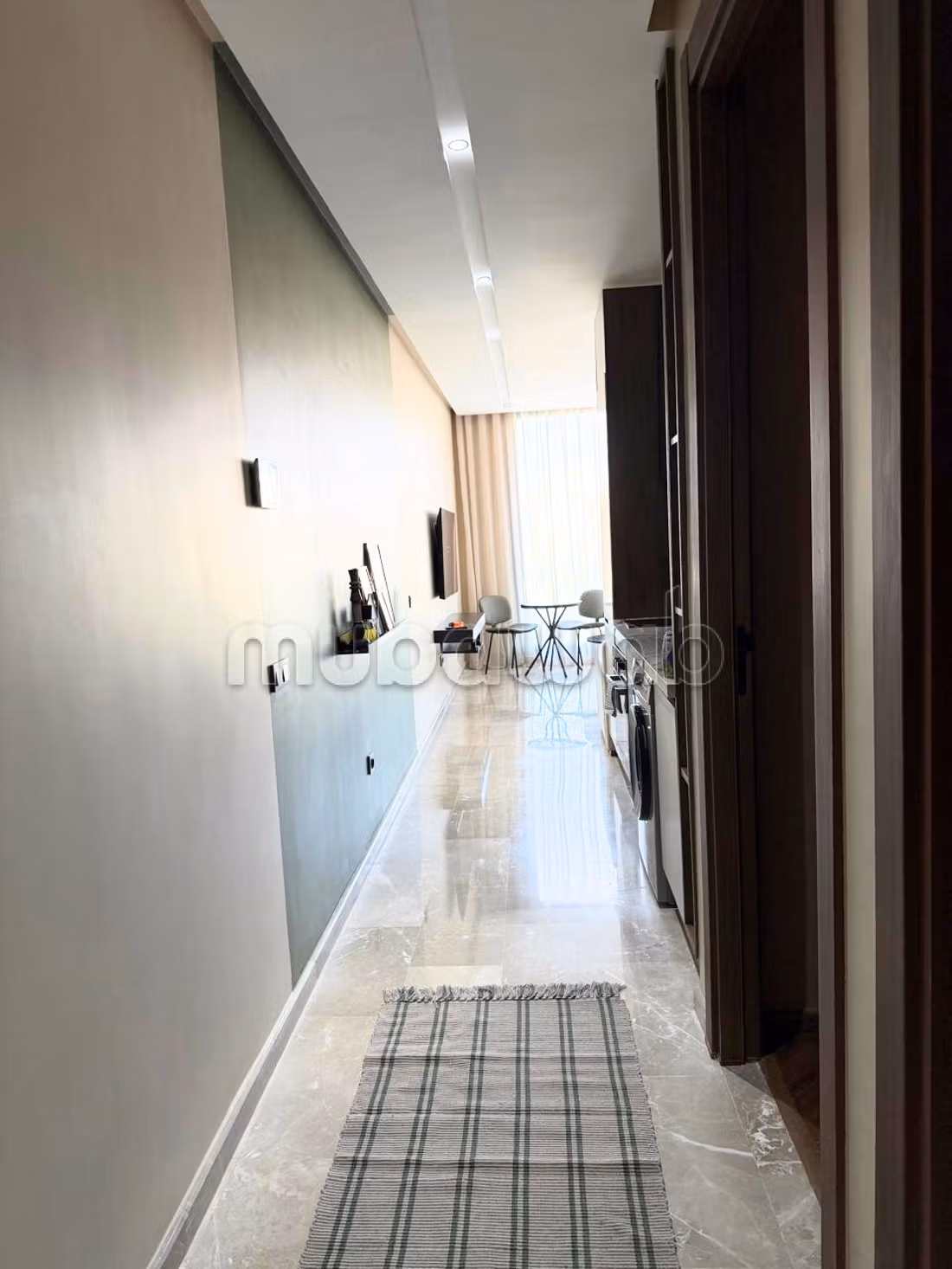 Nove moderno - senza affacci - terrazza