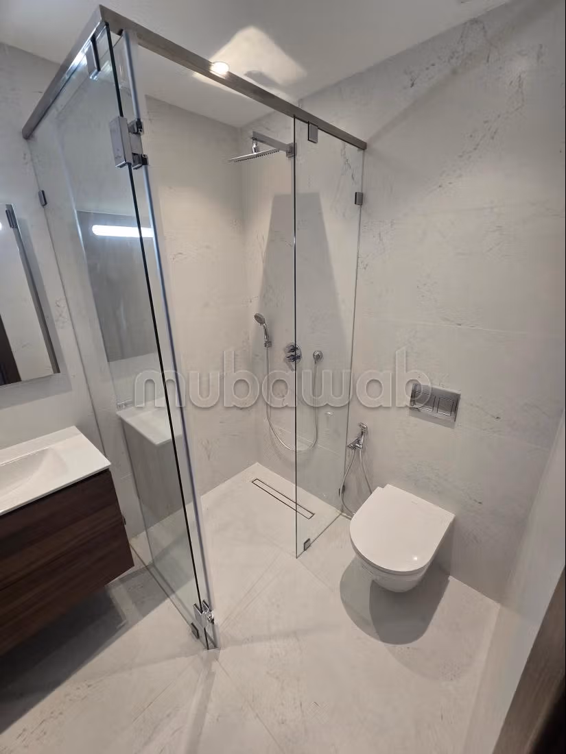 Appartamento con vista mare in affitto
