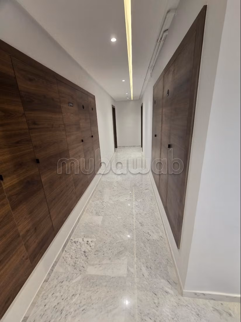 Appartamento con vista mare in affitto
