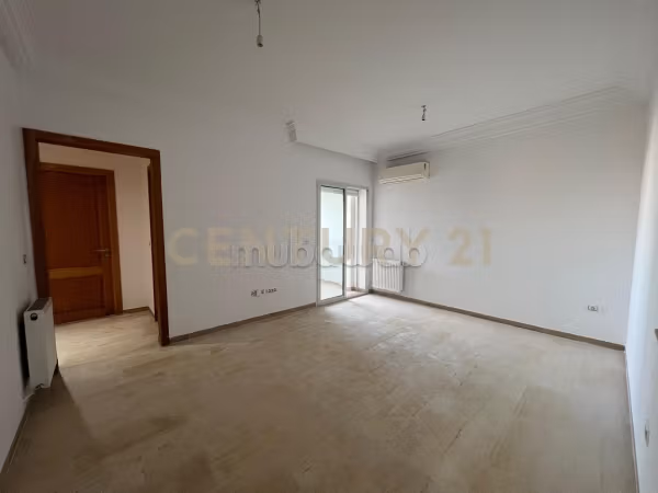 In vendita appartamento S2 a Ennasr 1