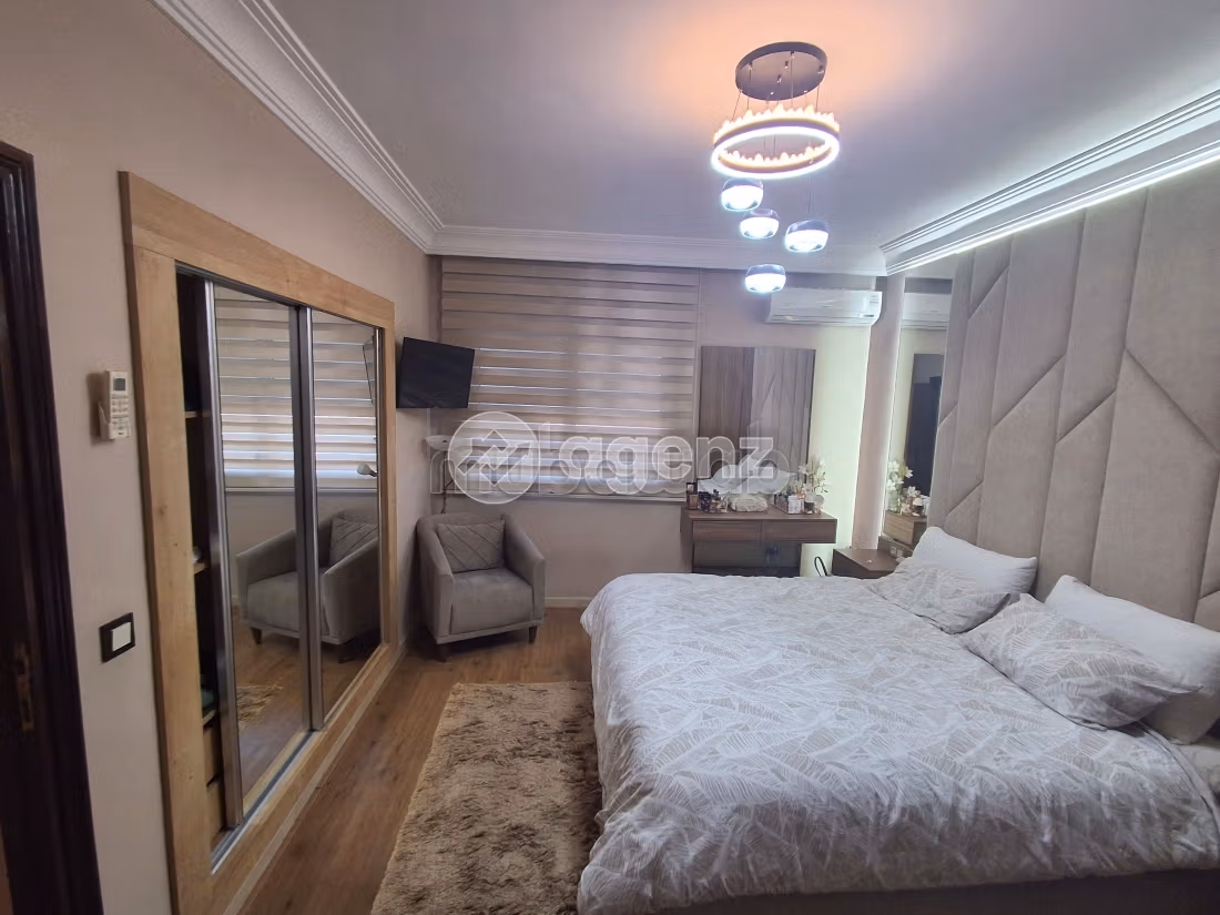 Appartement à vendre 106 m², 2 chambres Bir Chifa Tanger