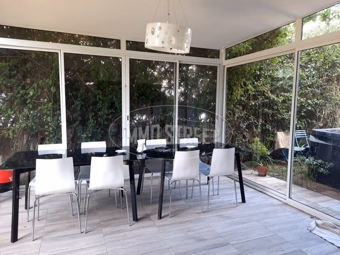 Location une villa S5 a cite les pins
