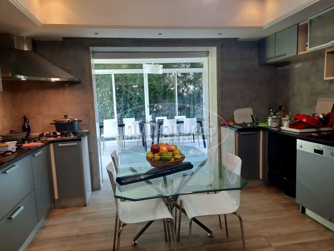 Location une villa S5 a cite les pins