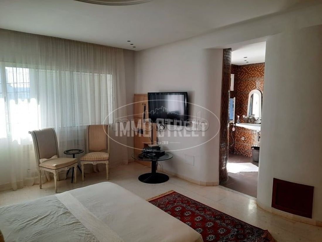 Location une villa S5 a cite les pins