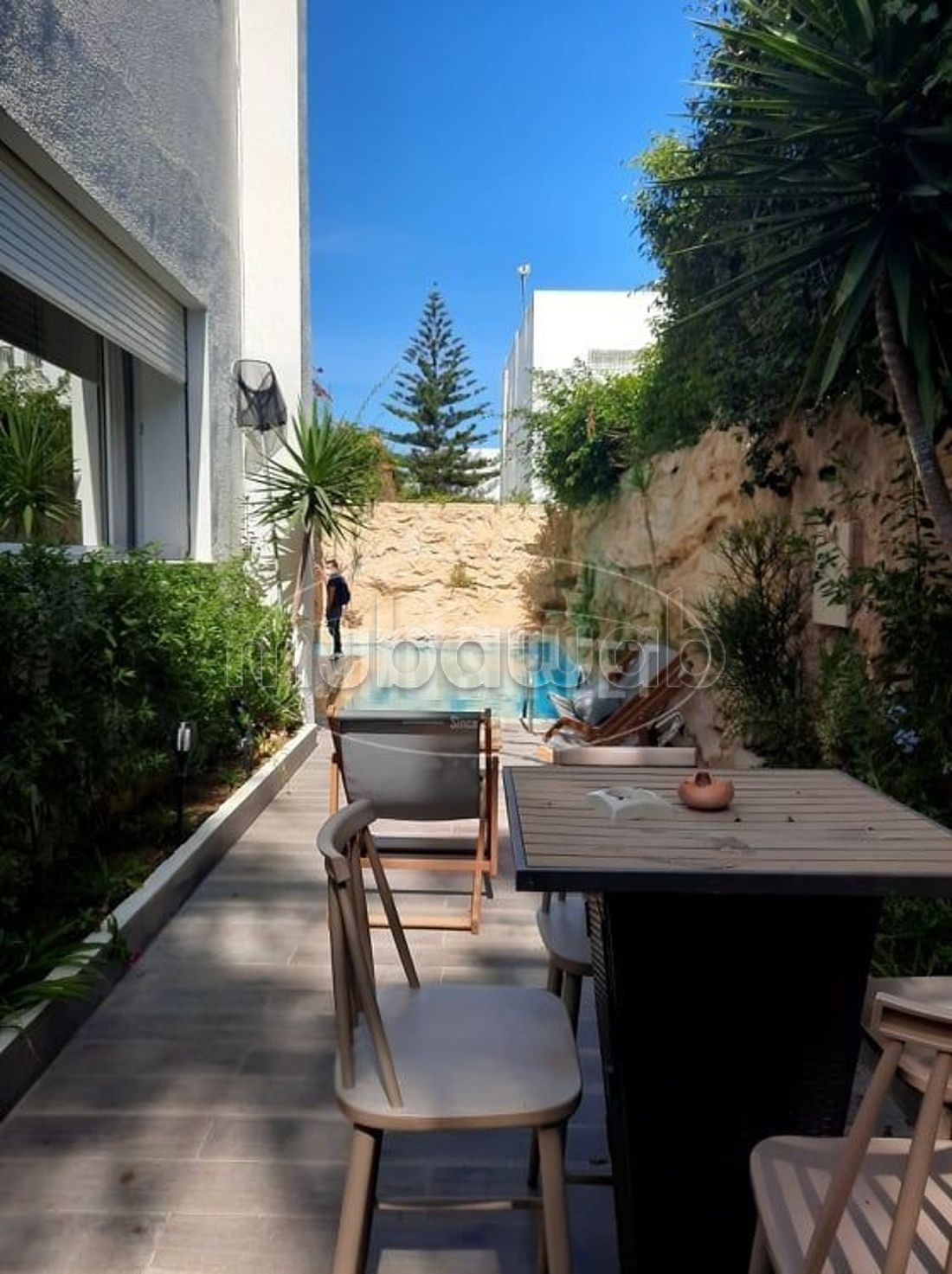 Location une villa S5 a cite les pins