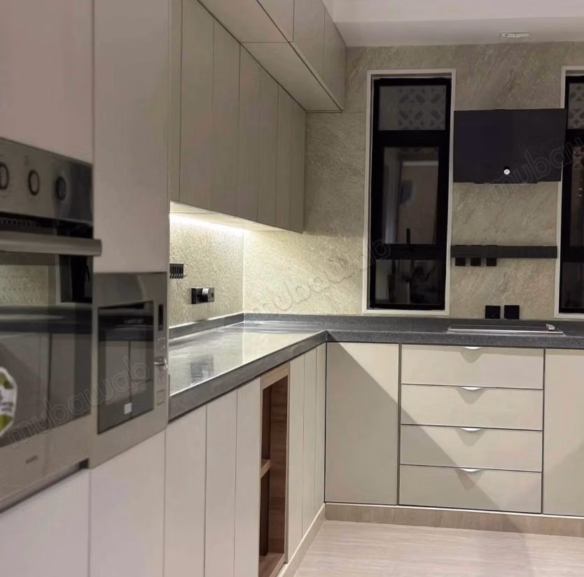 Apartamento de lujo con vista al puerto deportivo – Estancia cómoda en Agadir