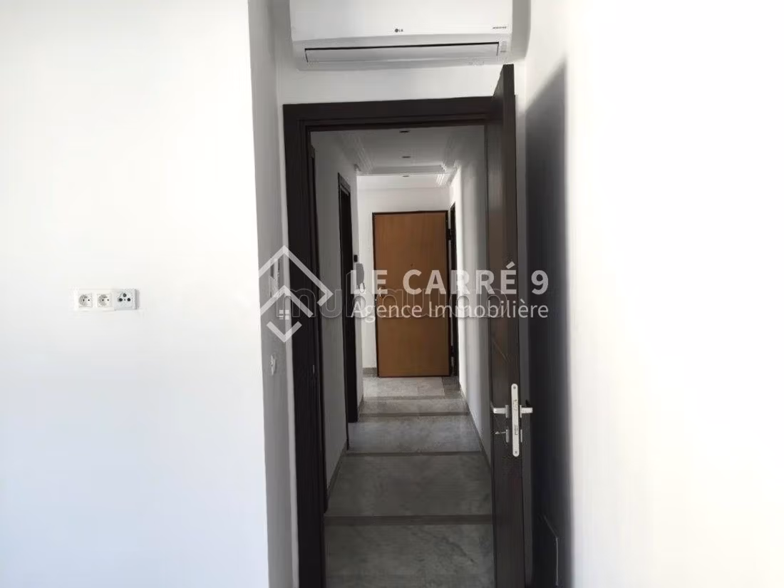 A vendre appartement S1 au Lac 2