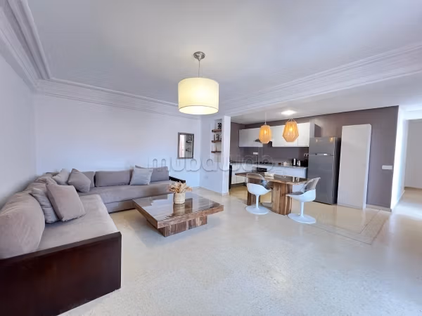 Mooi appartement 1 slaapkamer bovenste verdieping Guéliz