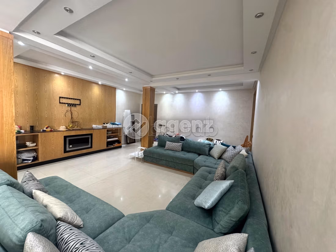 Apartamento en venta 116 m², 2 habitaciones Oulfa Casablanca