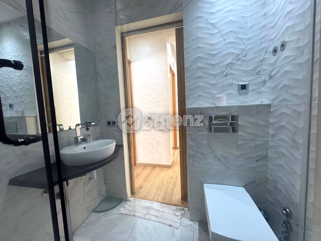 Apartamento en venta 116 m², 2 habitaciones Oulfa Casablanca