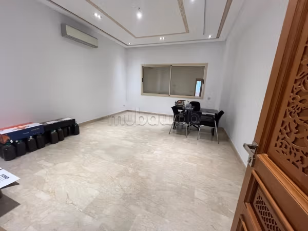 فيلا للاستخدام التجاري للإيجار