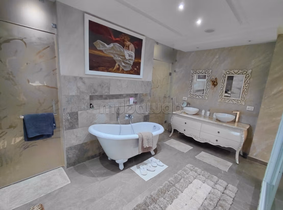 Casa di campagna tranquilla e naturale con 9 stanze