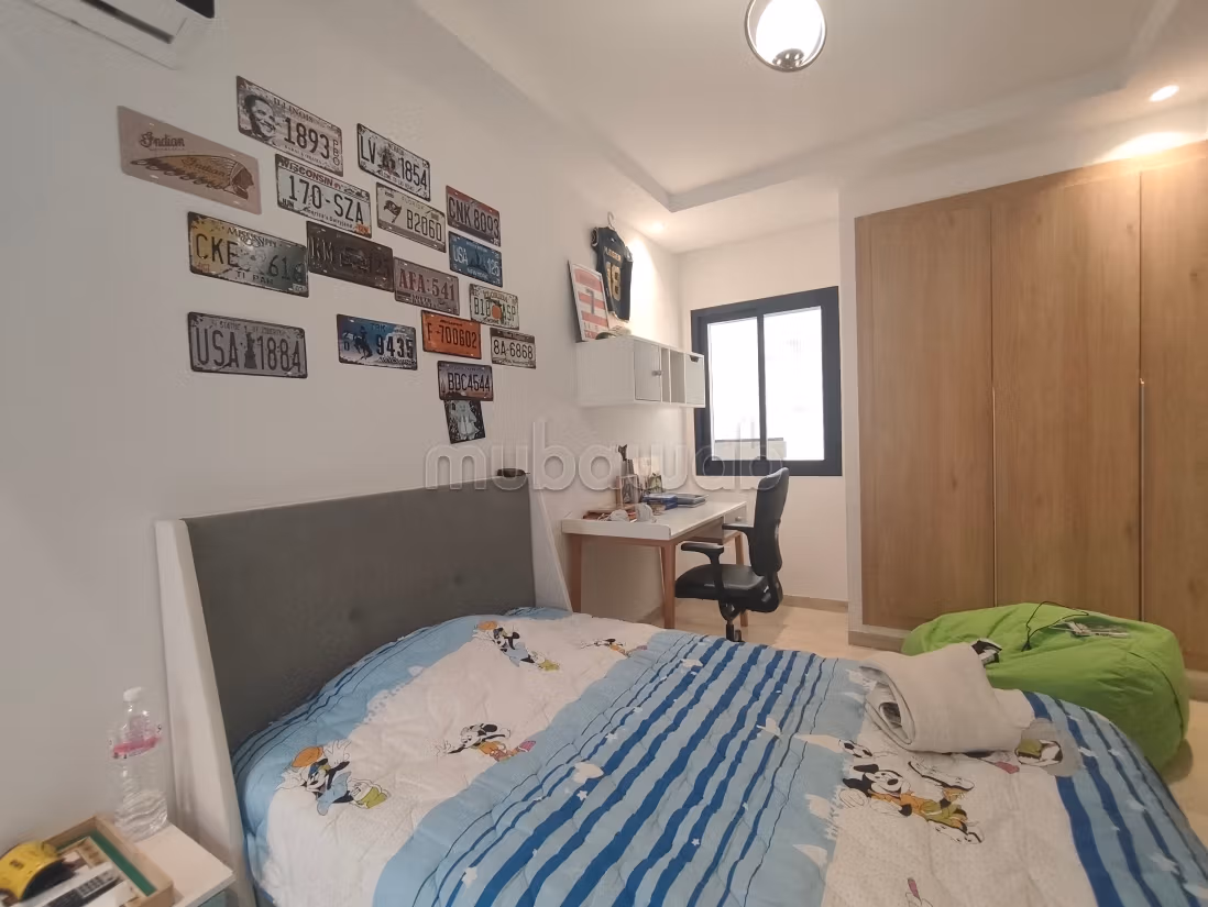 Appartement à louer à Gammarth. Surface de 193 m². Système de parabole et résidence sécurisée
