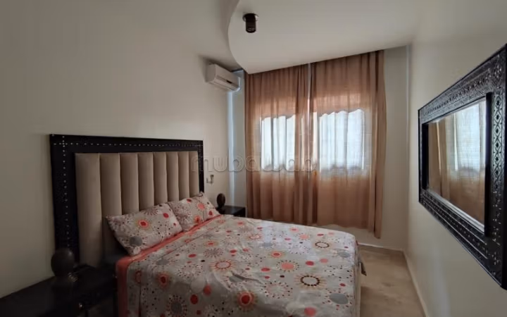 Jolie Studio meublé à vendre à hivernage