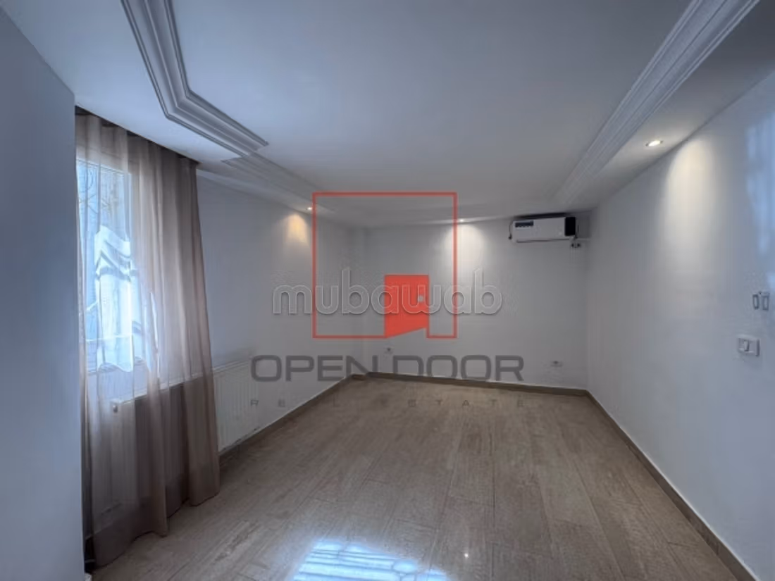 Duplex S4 arredato a piedi nell'acqua a La Marsa