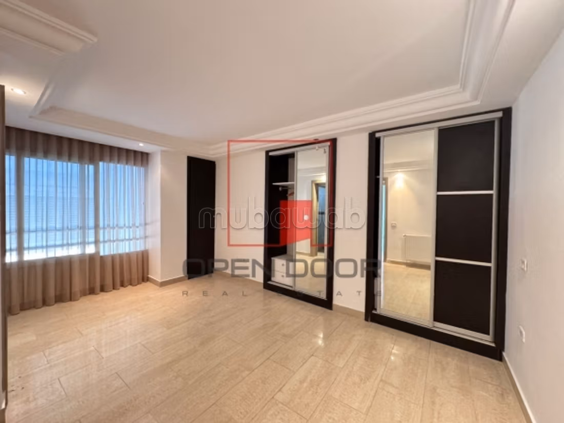 Duplex S4 arredato a piedi nell'acqua a La Marsa
