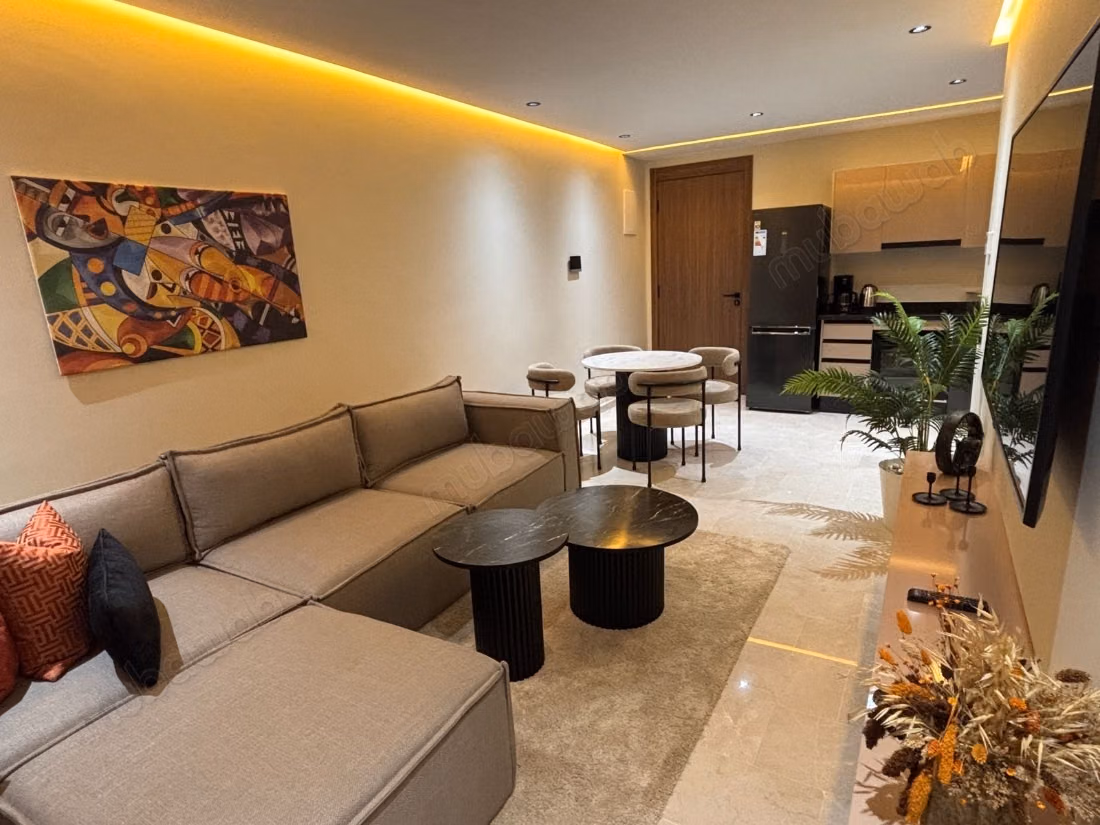 Studio neuf plein sud avec terrasse et parking – Palmiers