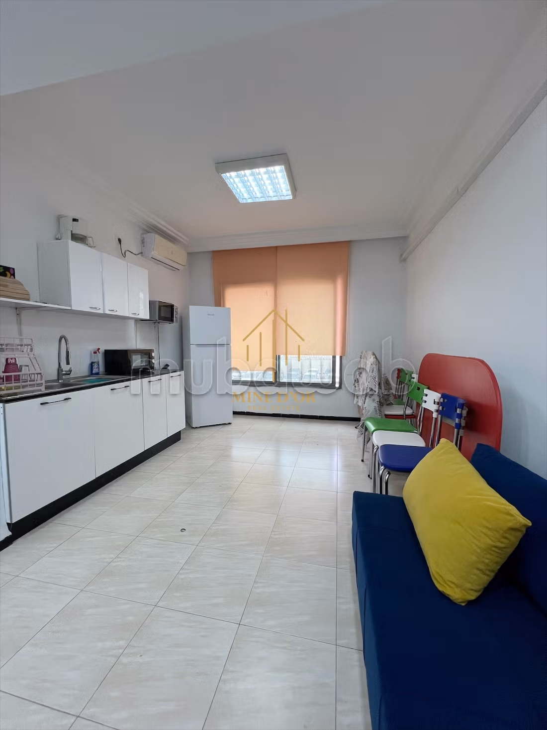 À Louer Plateau spacieux 335m² à Montplaisir