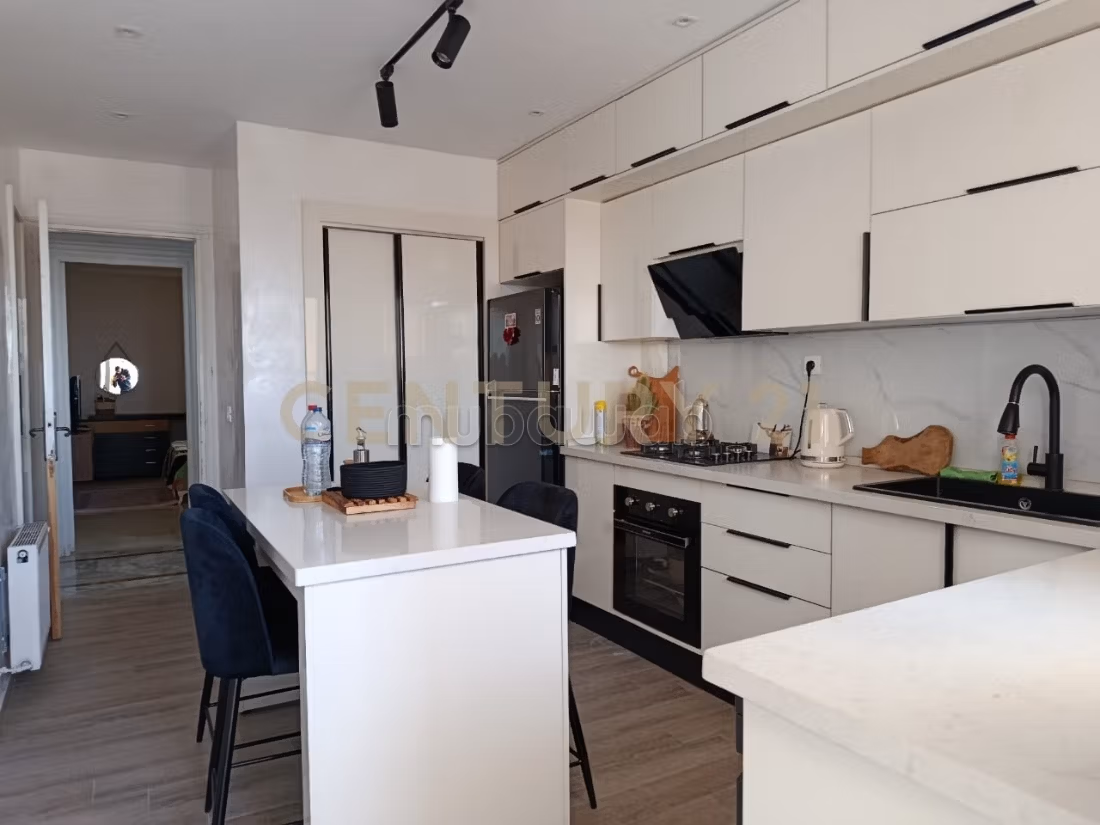 For sale apartment S3 in Ennasr 2