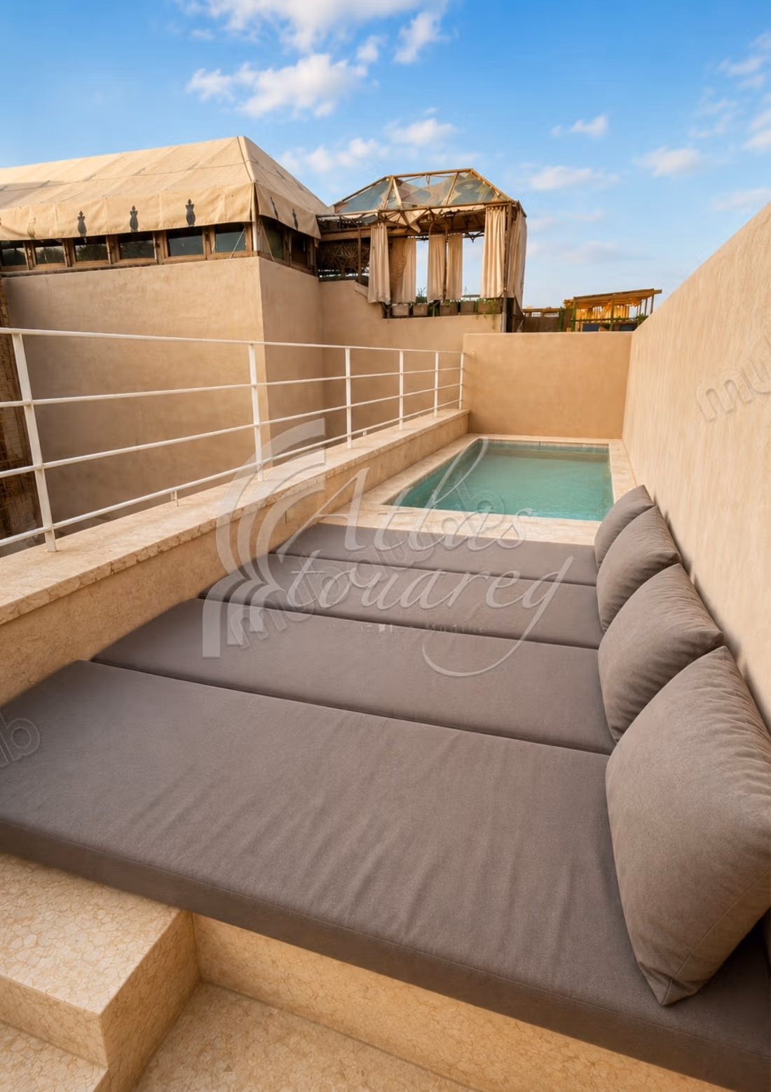 Vendita riad 136m² piscina titolo a Kennaria