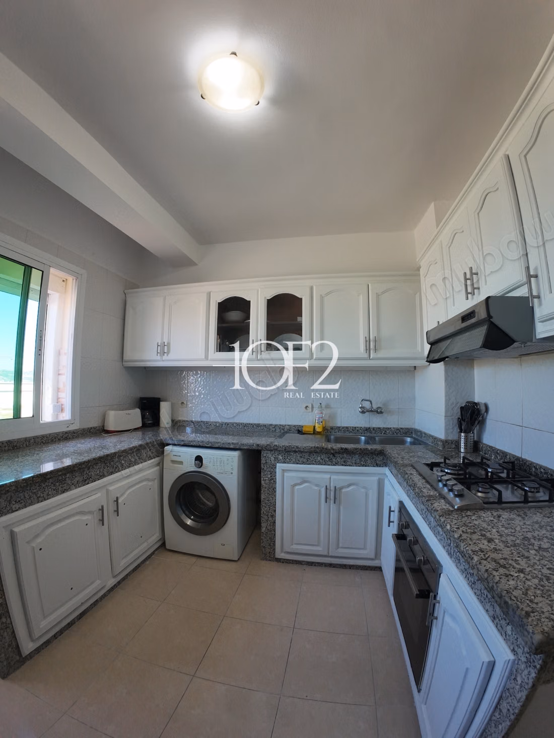 Appartement meublé à louer – Vue mer – Corniche de Tanger