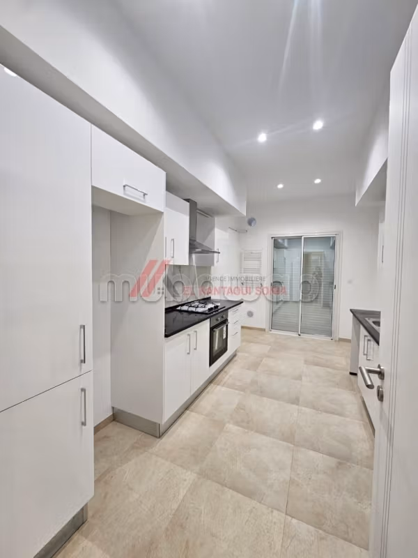 Affittasi appartamento S3 di prestigio a Hammam Sousse