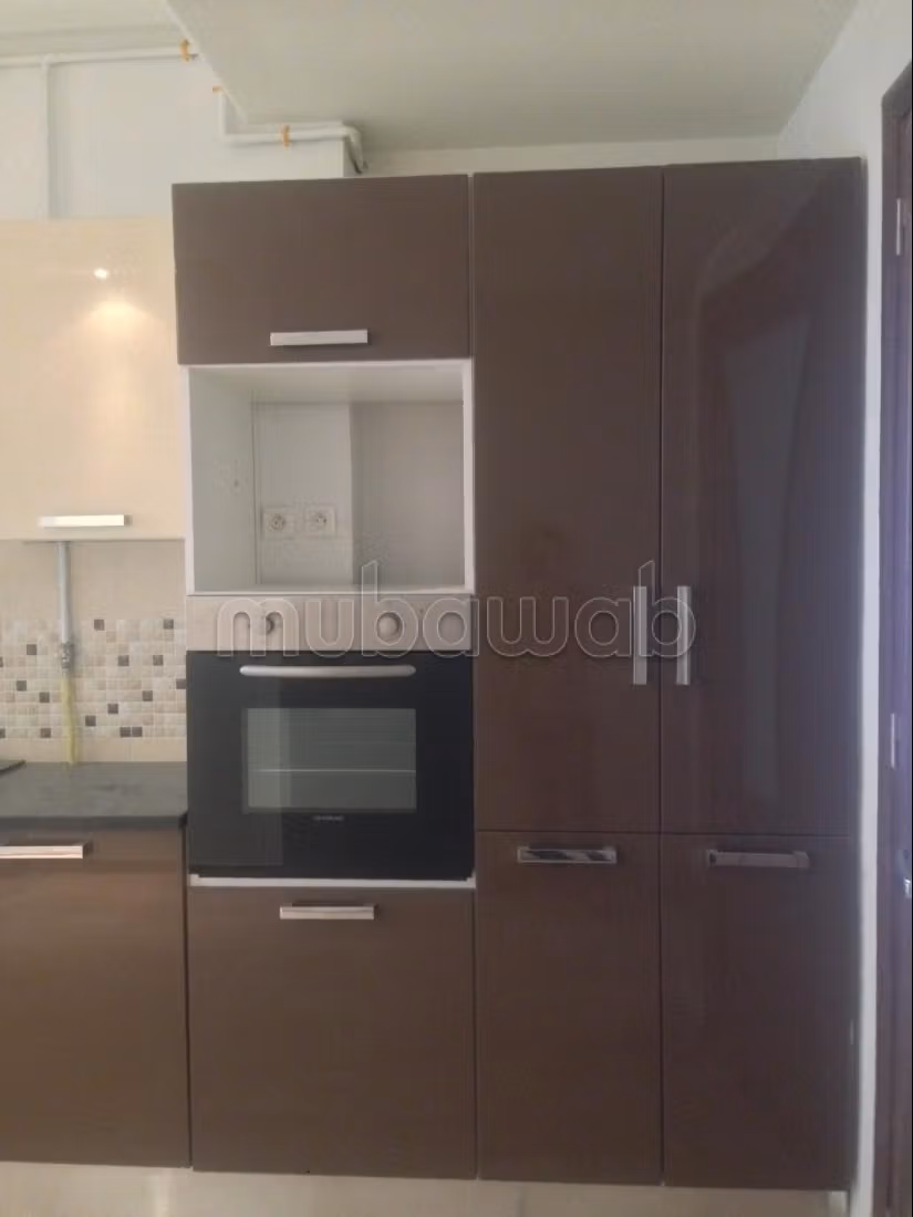 Bel appartamento in affitto per ufficio/centro o per abitare