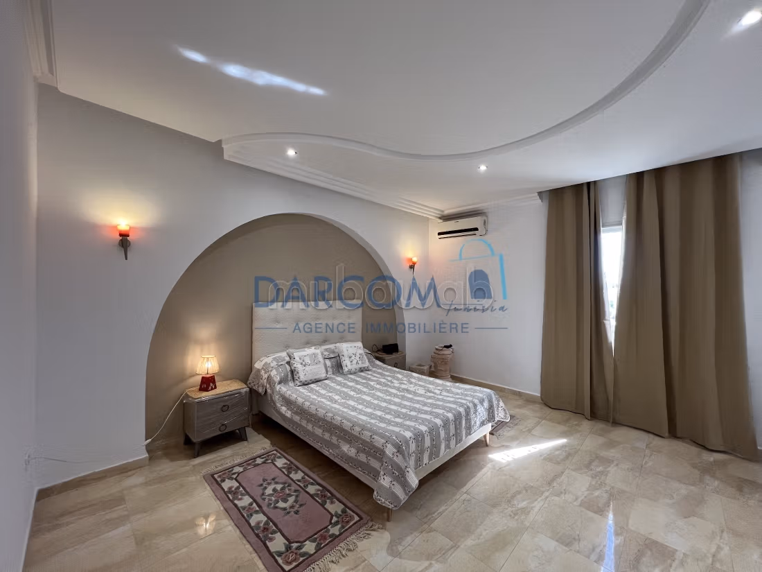 Villa lussuosa arredata nei Giardini di Cartagine