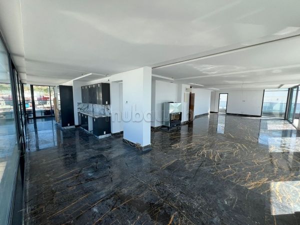 Luxury penthouse à louer – Malabata, Tanger