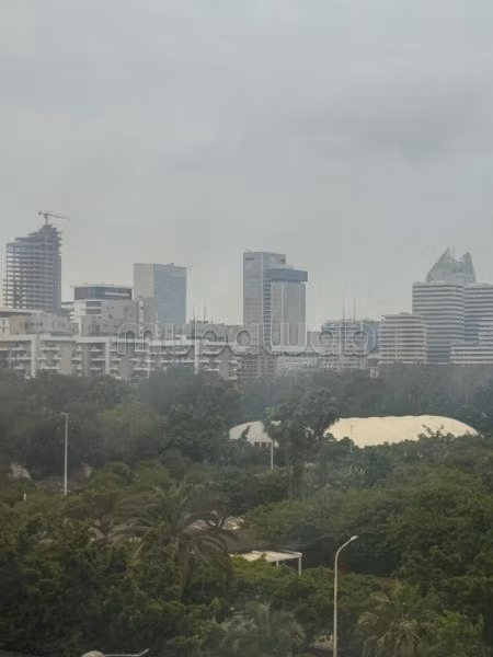 شقة رائعة للبيع ب الحي المالي للدار البيضاء. 1 قطعة. زجاج مزدوج وباب قوي